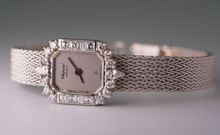 CHOPARD. Oro bianco 750 con diamanti incastonati. 