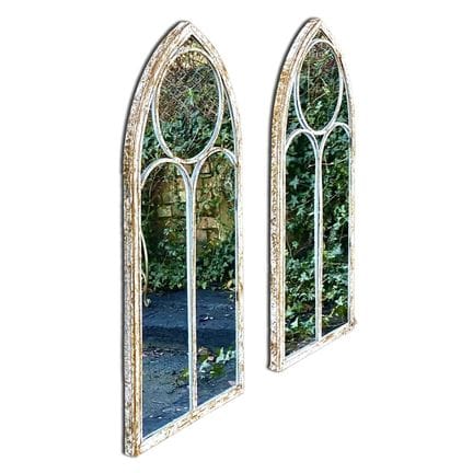 PAAR ARCHITEKTONISCHE GARTENSPIEGEL MIT GEWÖLBTE M