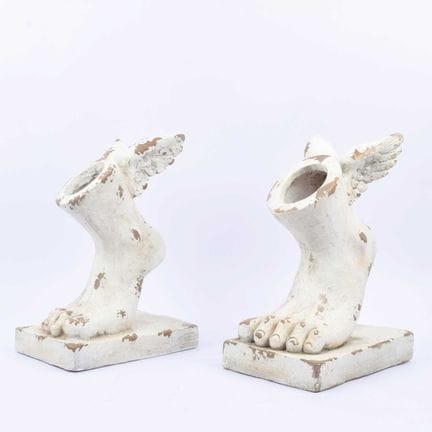 VASI “FEET OF HERMES”, COPPIA
Altezza: circa 33,5 