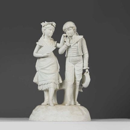 STUDIO SCULTOREO IN PORCELLANA DI DUE AMANTI PARIG