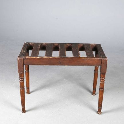 LUGGAGE RACK 
c. 1900, with a slatted top on turne