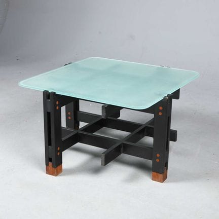 1960s ITALIAN CONSTRUCTIVIST COFFEE TABLE 
Lacquer
