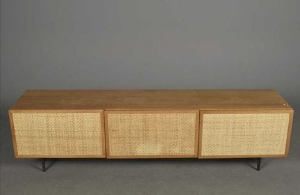 LOW SIDEBOARD WITH THREE RATTAN DOORS 
on metal su