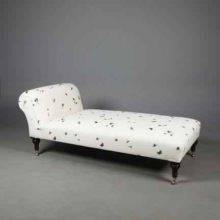 ATTRIBUTED TO GEORGE SMITH CHAISE LONGUE 
in Chels