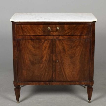 EARLY 19TH CENTURY MAHOGANY SIDE CABINET 
white ma
