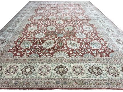 FINE PERSIAN HAJI-JALILI DESIGN CARPET 
440cm x 30
