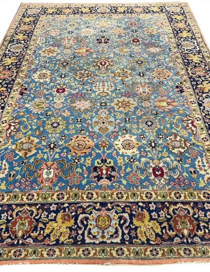 ANTIQUE TABRIZ SAFAVID DESIGN CARPET 
300cm x 192c