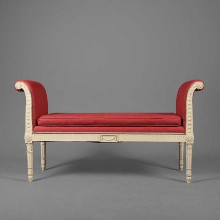 NEO-CLASSICAL STYLE PAINTED WINDOW SEAT 
with squa