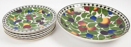 Villeroy &amp; Boch 品牌的复古蛋糕盘和一个大陶碗，产自瓦勒法根（Wallerfa