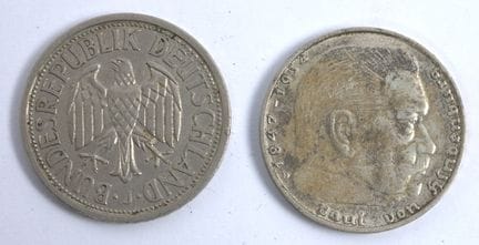 2x 2 Mark, dabei 1x 1937 Hindenburg und 1x BRD 195