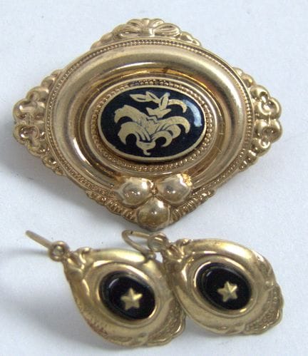 Biedermeier set, 835 silver, consisting of a brooc