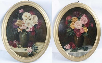 两幅椭圆形画框的油画《繁茂的花卉静物》，配金色画框，右下角署有“E. Meisenheimer”。每