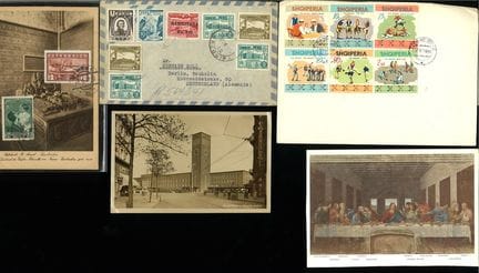 Hay muchos documentos relacionados con la Feria de