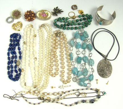 Lot of costume jewelry from a liquidation sale.