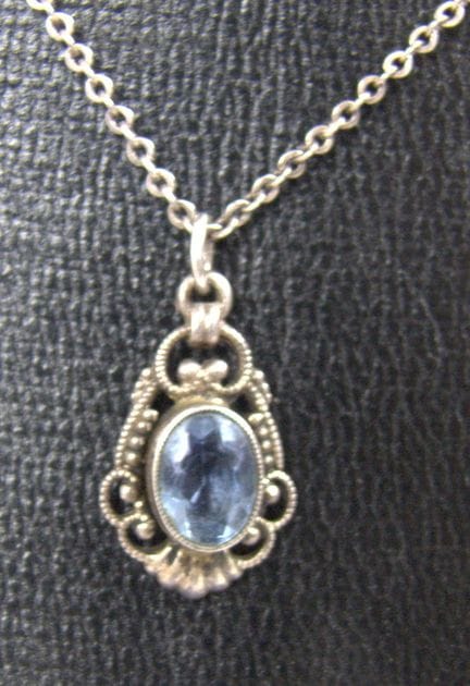 Art Nouveau necklace with pendant, length approx. 