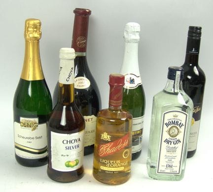 Lot de spiritueux provenant d'une liquidation, com