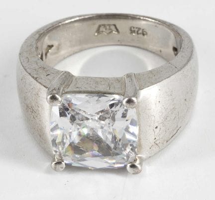 925er Silber Ring mit Zirkonia. Ringgröße 53