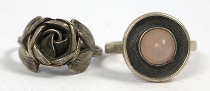 Zwei Damenringe, 835er Silber.