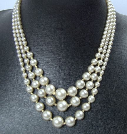 Collana di perle di bigiotteria in argento 835 con