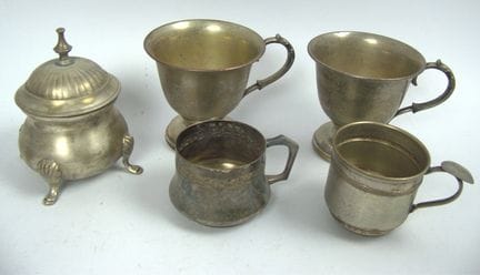 Lot Metallwaren aus Auflösung, dabei Becher sowie 