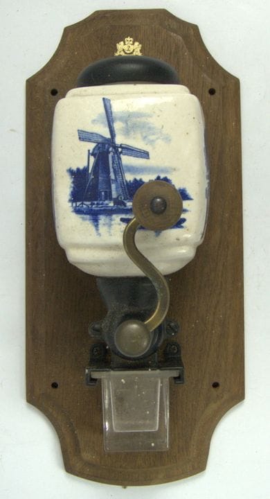 Wandkaffeemühle, mit Keramik Behälter, klassisches