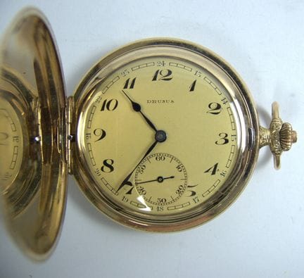 Gold-plated pocket watch, Drusus, manual winding. 