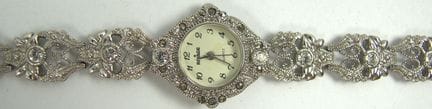 Orologio da polso da donna originale, al quarzo. M