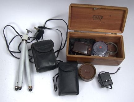 Lot Kameras und Zubehör, dabei Polaraid, etc.