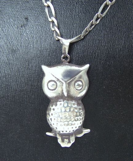 Collana con ciondolo a forma di gufo, entrambi pun