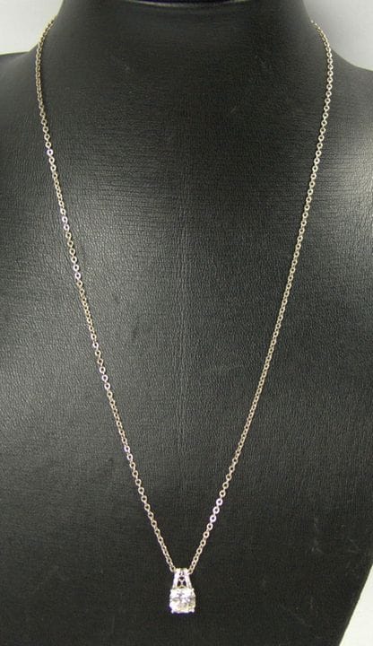 Collana in argento 835 con ciondolo in cristallo d