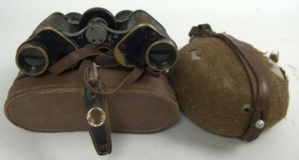 Militaria lot consisting of binoculars with a matc