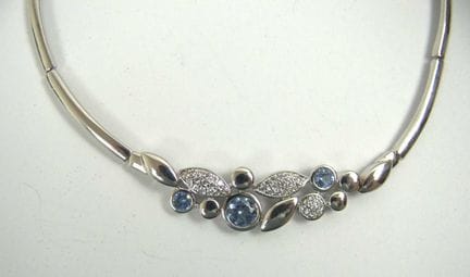 Necklace, 925 sterling silver, set with gemstones.