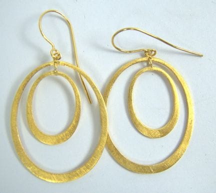 Earrings, 925 sterling silver with gold plating. T