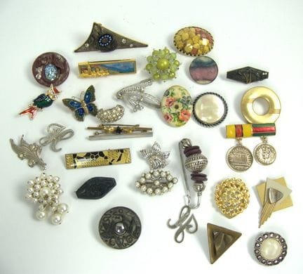 Lot Modeschmuck aus Auflösung.