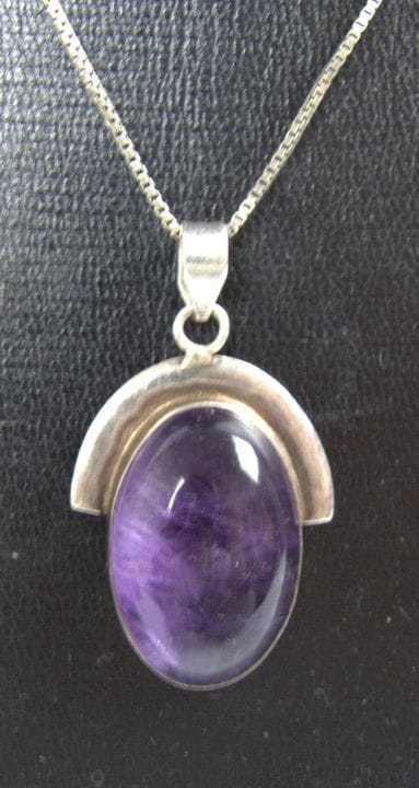 925er Silberkette mit einem Amethyst, Länge ca. 40