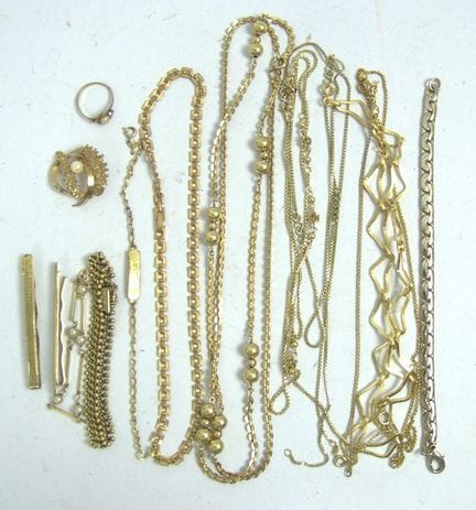 Lot AM Gold Double Schmuck, dabei auch ältere Stüc