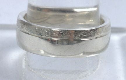 Wedding ring, Pt75, Ag925, with engraving on the i