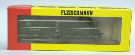 Fleischmann E - 瑞士联邦铁路（SBB）Ae 6/6型机车，编号BN 11412，铸铁