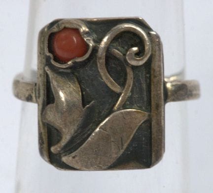 Silver ring set with coral, ring size 51.