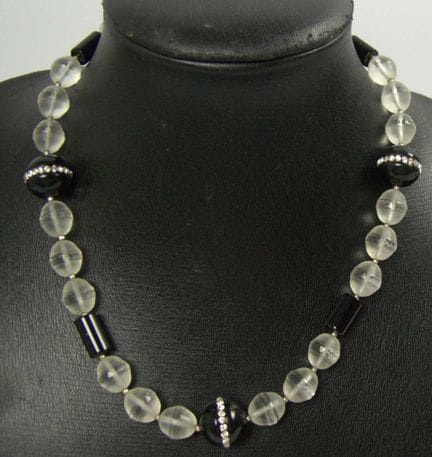 Necklace with rock crystal and onyx, length approx