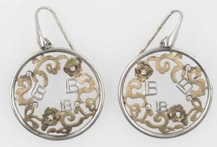 Round drop earrings made of 925 silver. 9.4 g