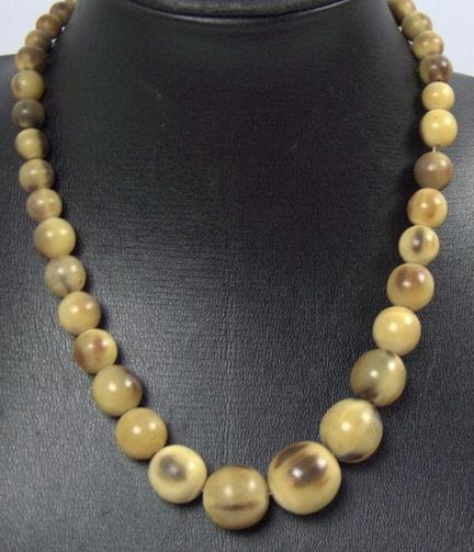 Buffalo horn necklace, with clasp, length approx. 