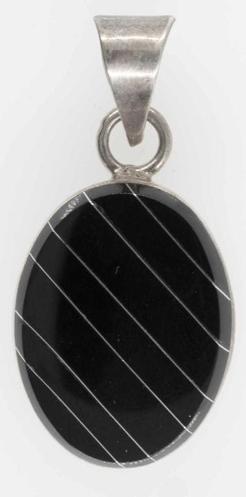 925 sterling silver pendant with onyx.