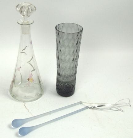 Lot Glas aus Auflösung, dabei Stöpselflasche, Vase