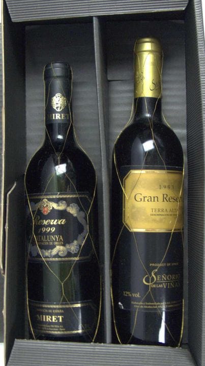 A bottle of Senorio de Las Vinas Gran Reserva, 199