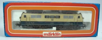 Märklin 3042, E - Lokomotive BR 111, BN 111 043-6,
