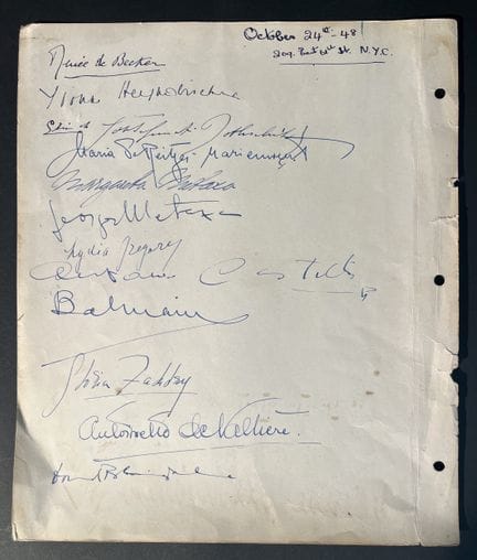 Página de un libro de visitas a doble cara, en for