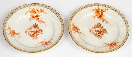 (33A, B) 2 ASSIETTES KPM ISSUS DU « GRAND SERVICE 