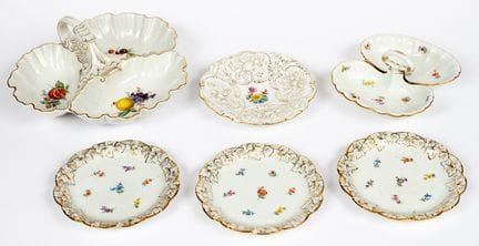 LOT DE PORCELAINE DE MEISSEN
1 plat à hors-d’œuvre