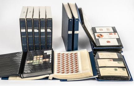 DEUTSCHE BRIEFMARKENSAMMLUNG
1 Album mit Briefmark